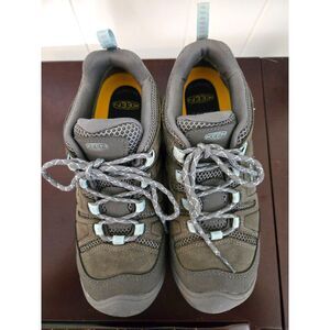 Keens KEEN Circadia Vent Womens Hiking Shoes in Steel Grey/Cloud Blue Size 7.5